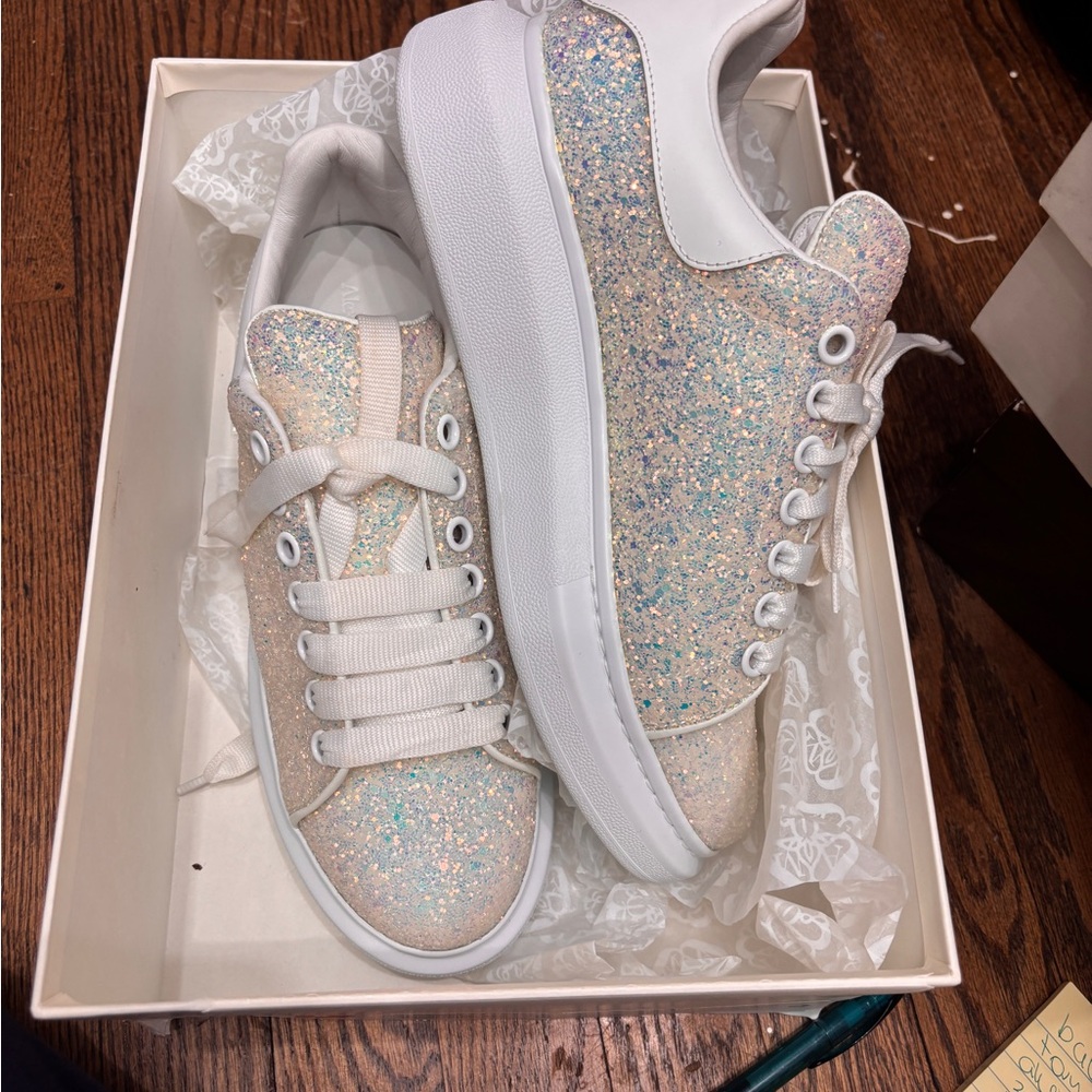 Women's Glitter Sneakers